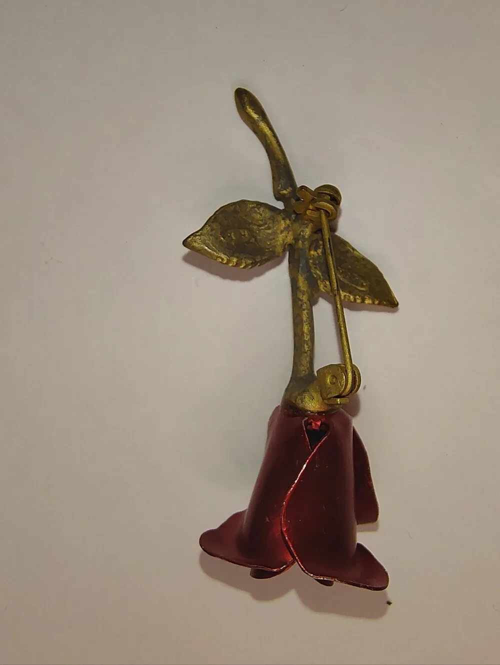 Signed Avon Red Rose Brooch Pin Gold Tone 2.5
